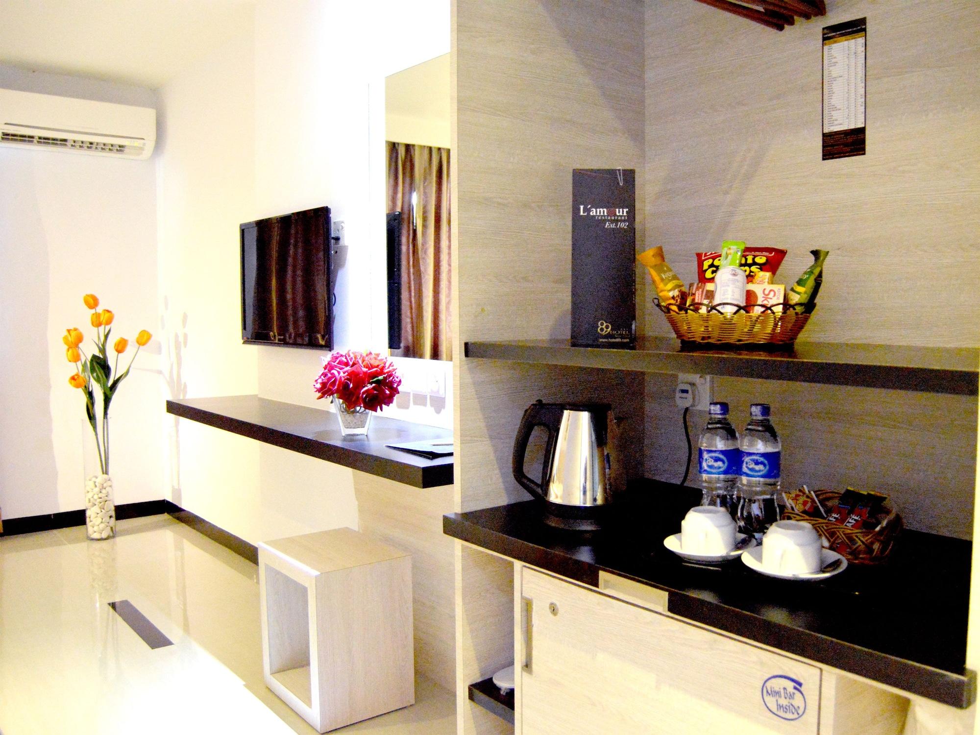 89 Hotel Batam Extérieur photo