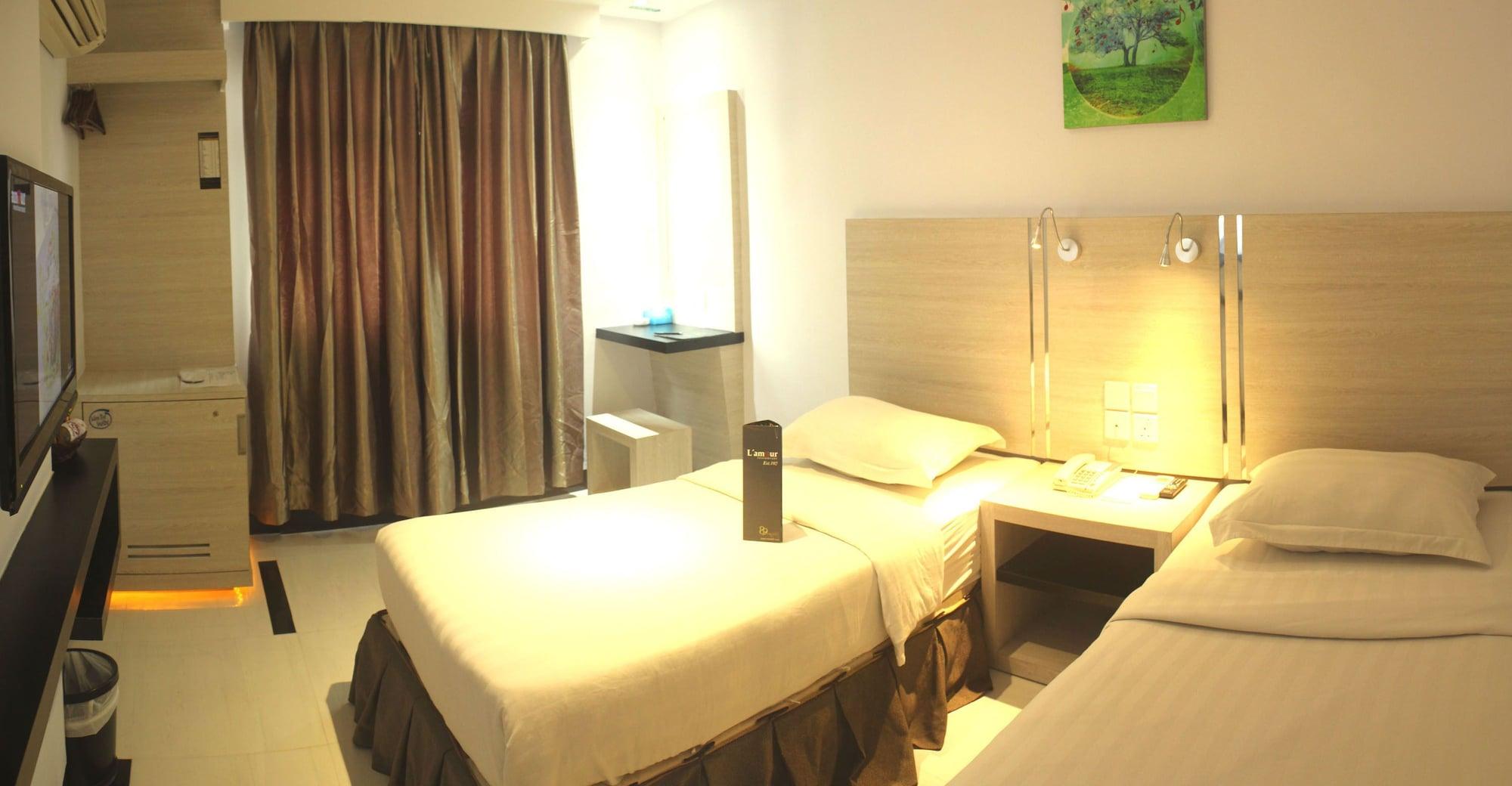 89 Hotel Batam Extérieur photo