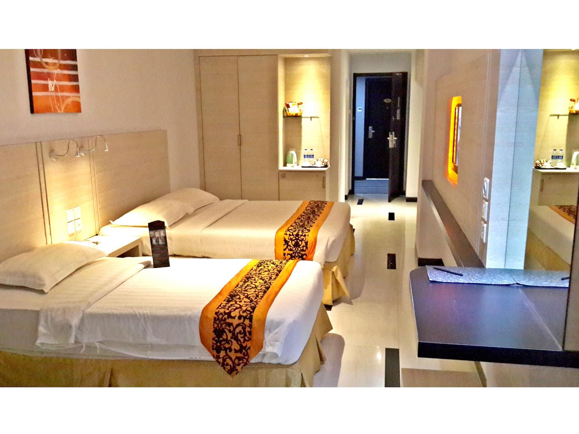 89 Hotel Batam Extérieur photo