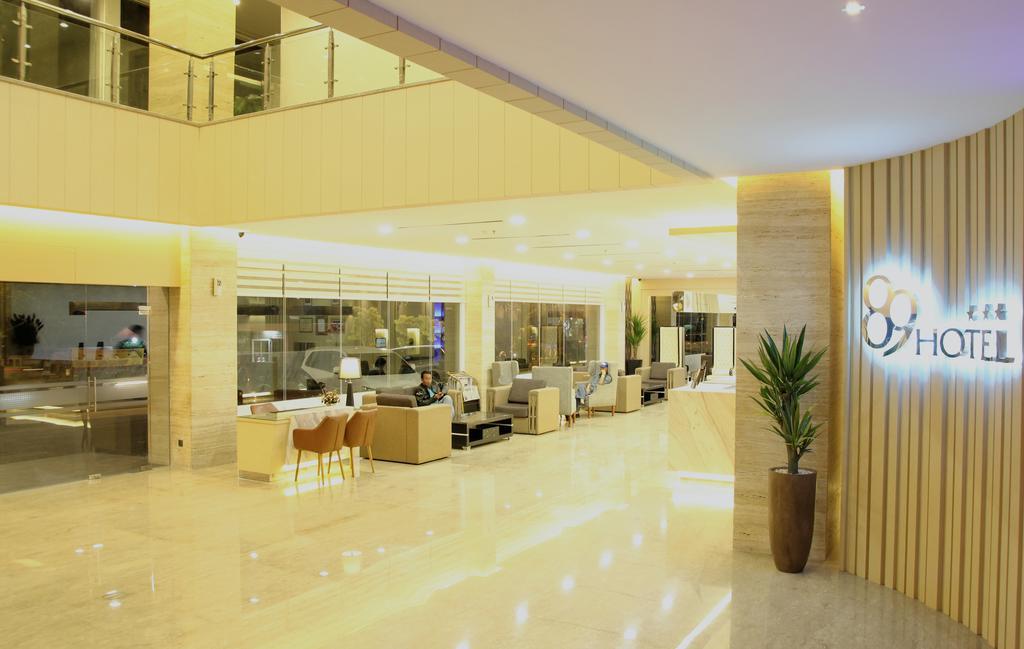 89 Hotel Batam Extérieur photo