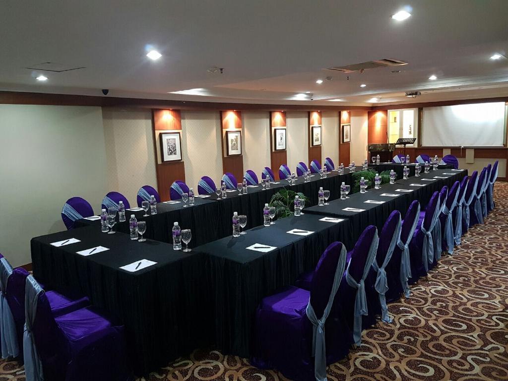 89 Hotel Batam Extérieur photo