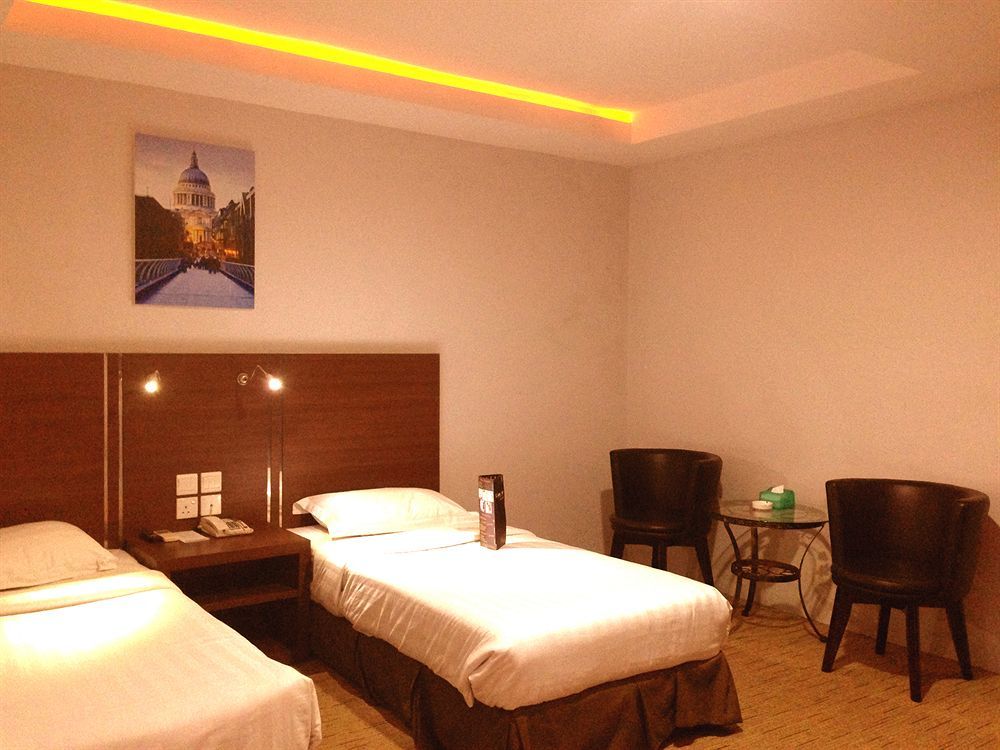 89 Hotel Batam Extérieur photo