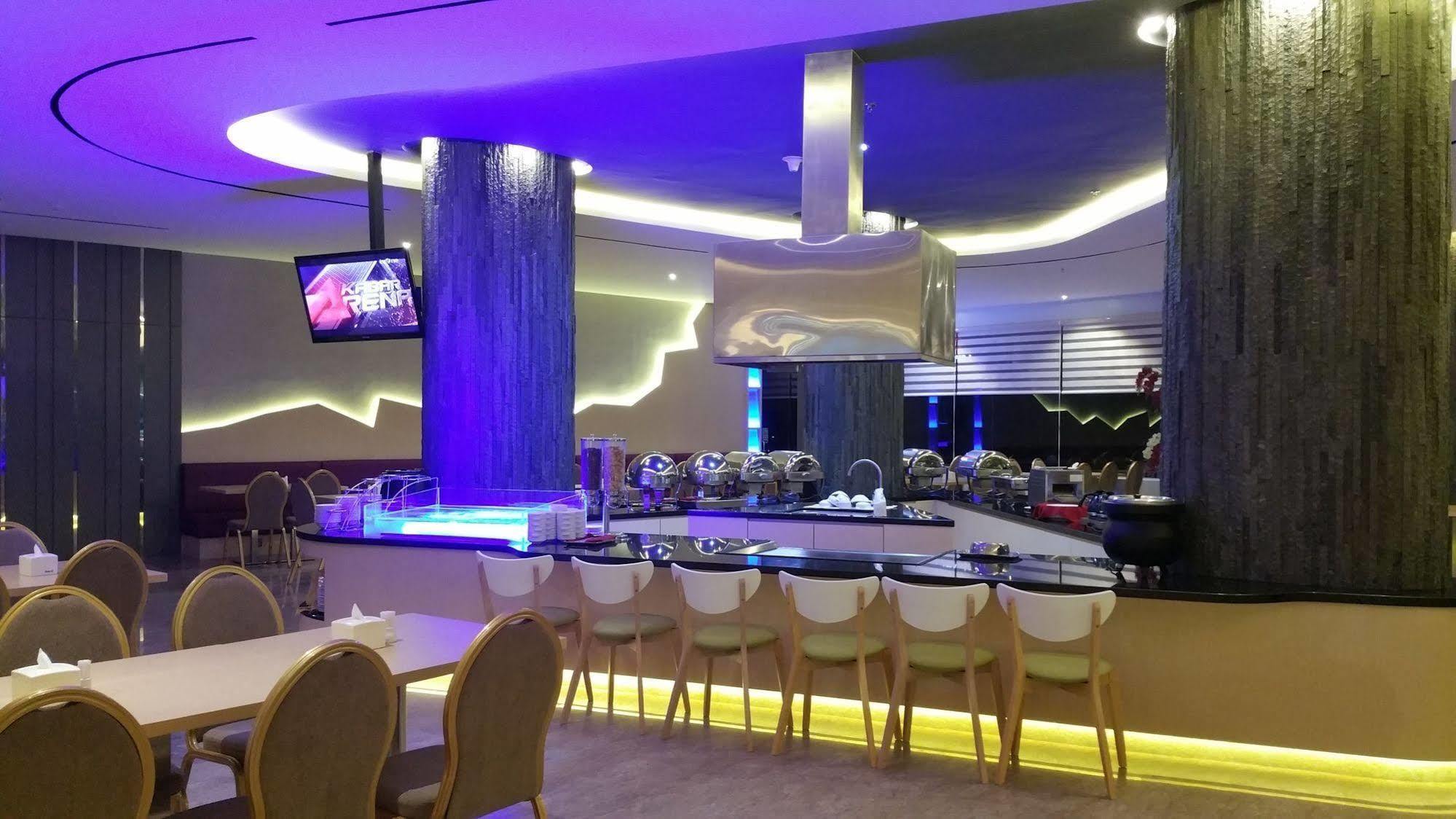 89 Hotel Batam Extérieur photo